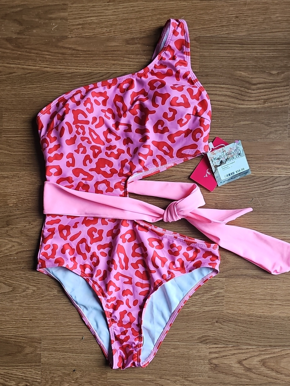 Sunkissed Pink Leooard Print One Piece Swimsuit Women's Size Small NWT